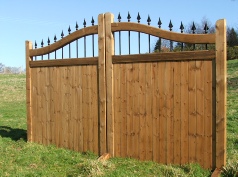 wooden driveway gates